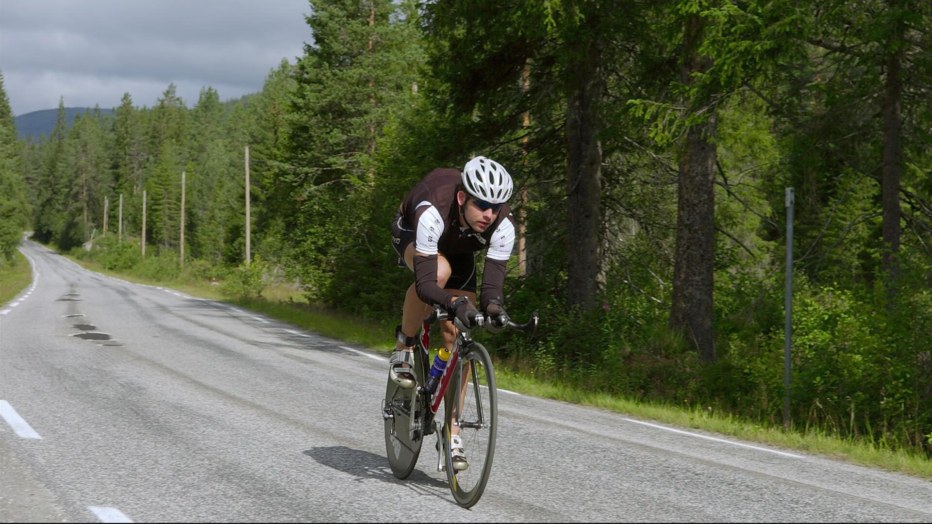 中国篮球教练员心理素质培养策略研究，篮球教练性格怎样